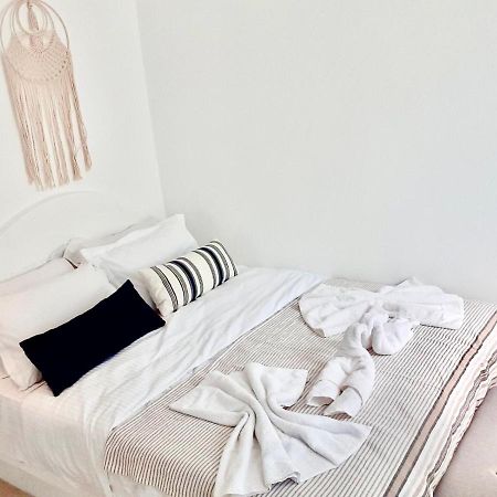 Oldtown Suites Fira ภายนอก รูปภาพ