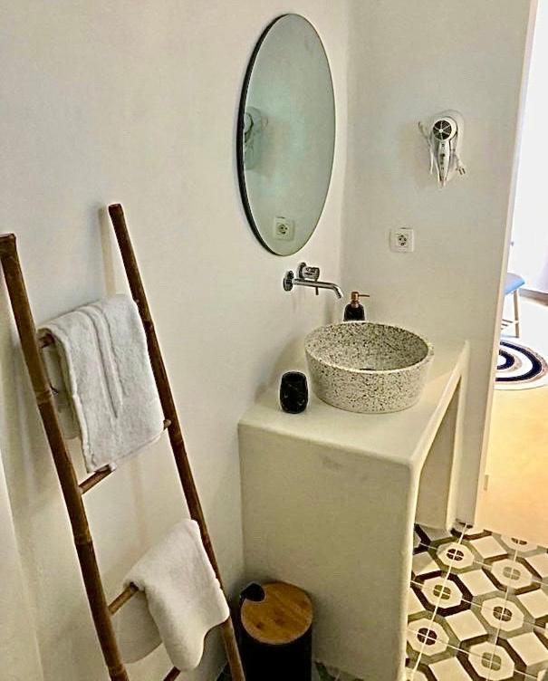 Oldtown Suites Fira ภายนอก รูปภาพ