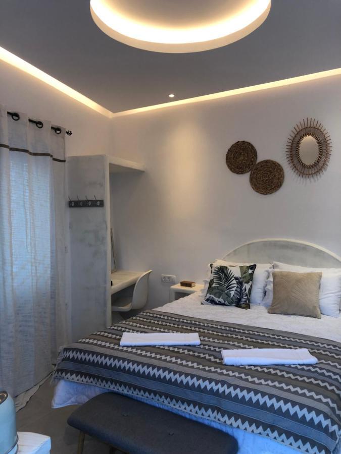 Oldtown Suites Fira ภายนอก รูปภาพ