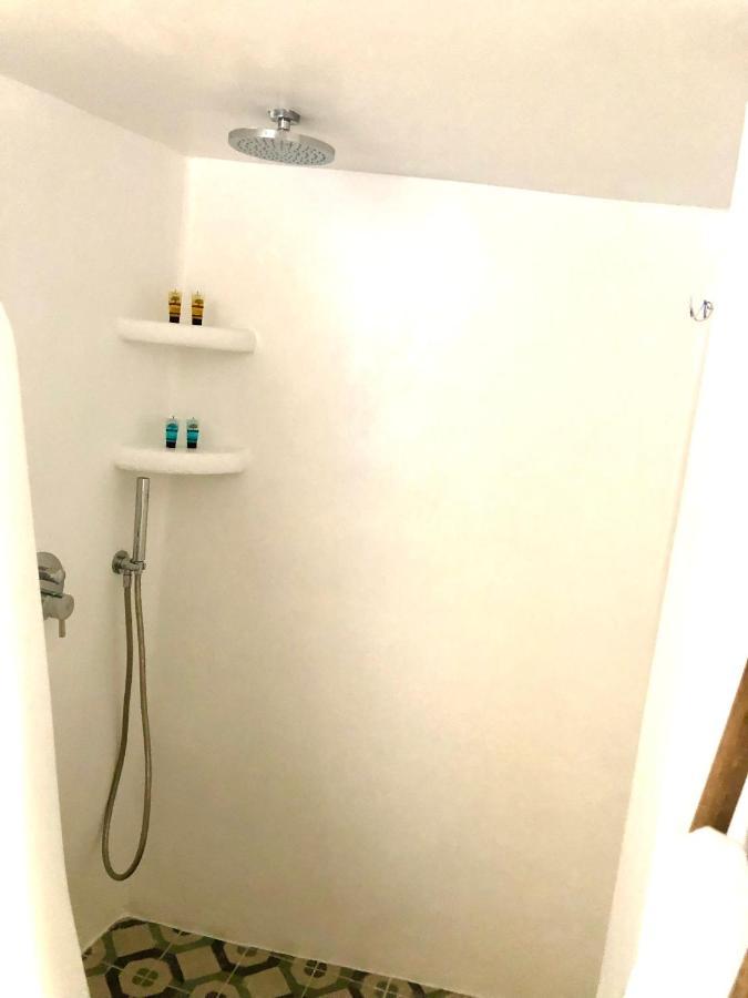 Oldtown Suites Fira ภายนอก รูปภาพ