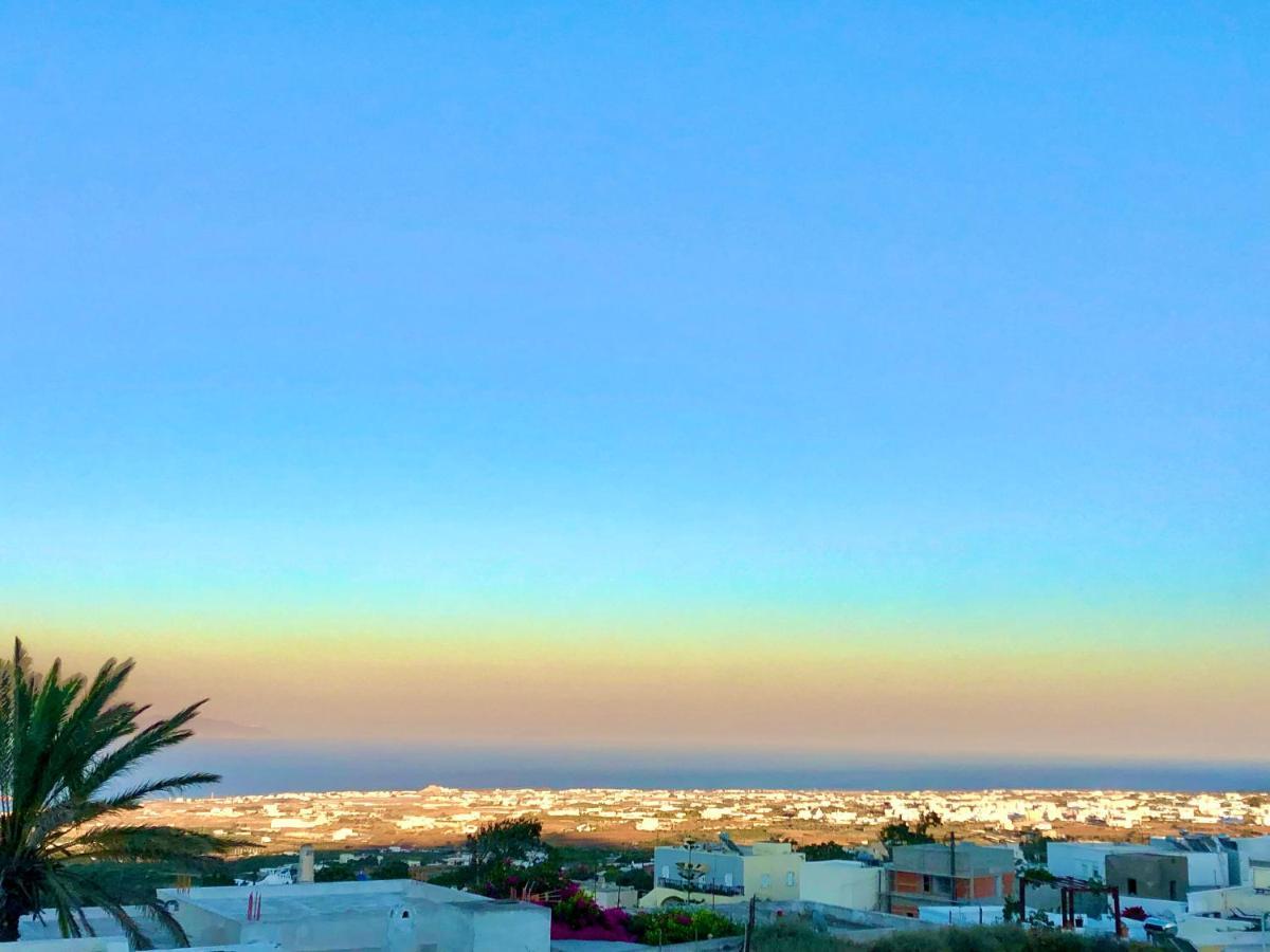 Oldtown Suites Fira ภายนอก รูปภาพ