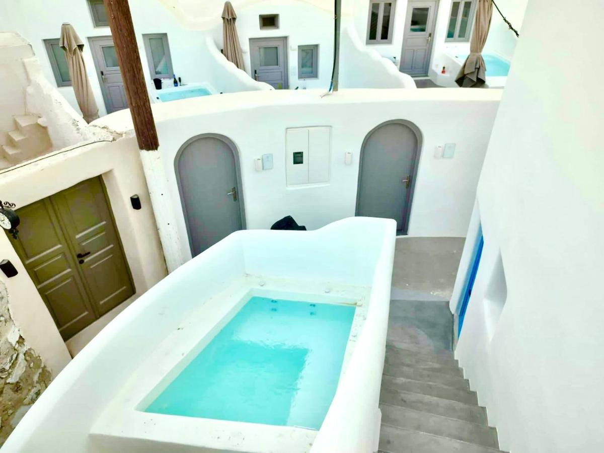 Oldtown Suites Fira ภายนอก รูปภาพ