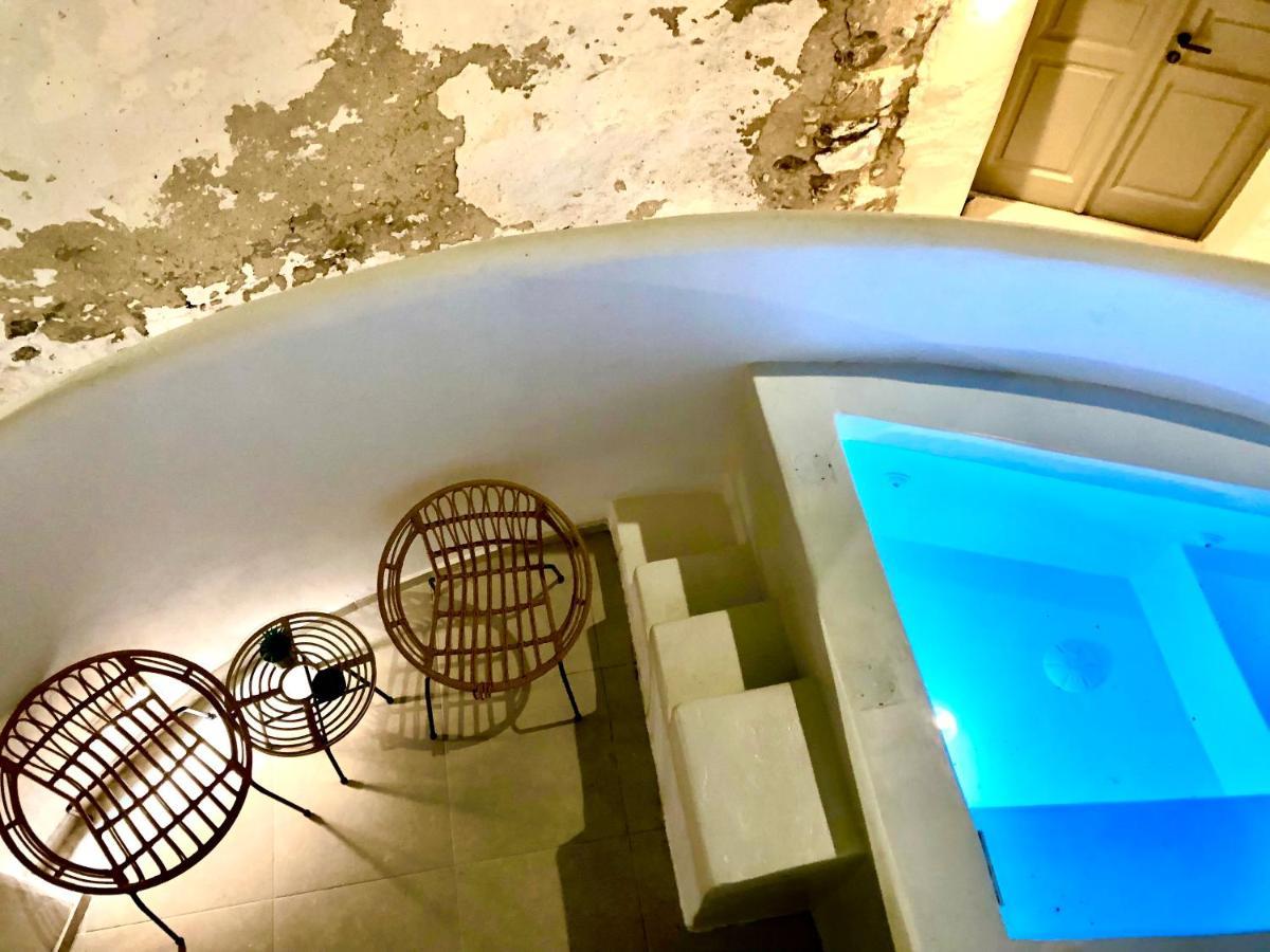 Oldtown Suites Fira ภายนอก รูปภาพ