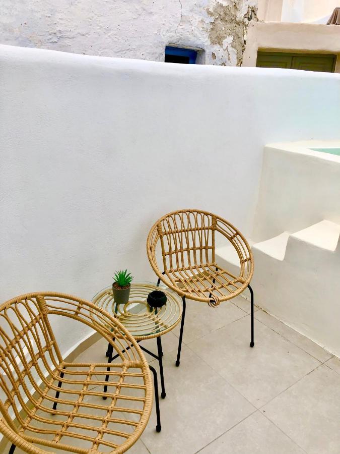 Oldtown Suites Fira ภายนอก รูปภาพ