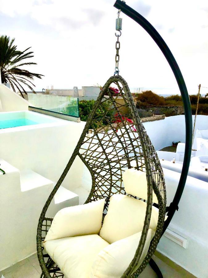 Oldtown Suites Fira ภายนอก รูปภาพ